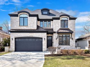 126 N Caroline Ave, Elmhurst, IL