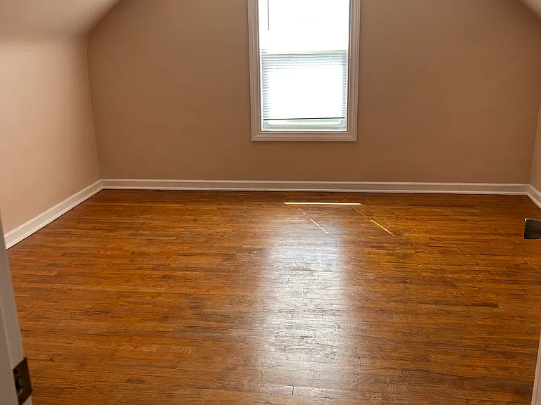 3833 Phillips St — Photo 12
