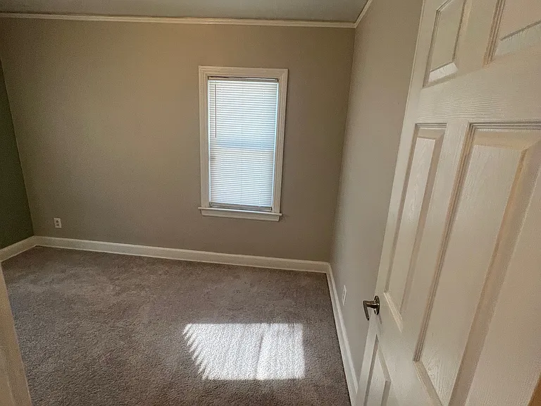 18033 Northlawn St #2 — Photo 7