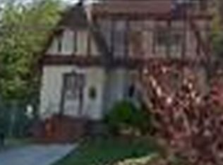 11 Crystal Ave, Staten Island, NY 10302