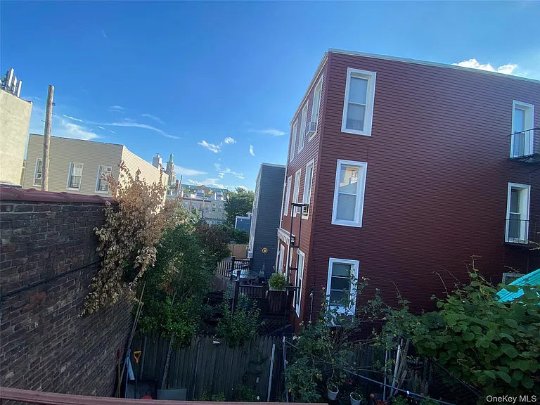 6728 Forest Ave — Photo 6