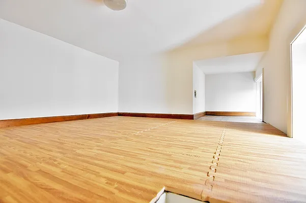 Rented by Balass Ralph, LREB | media 30