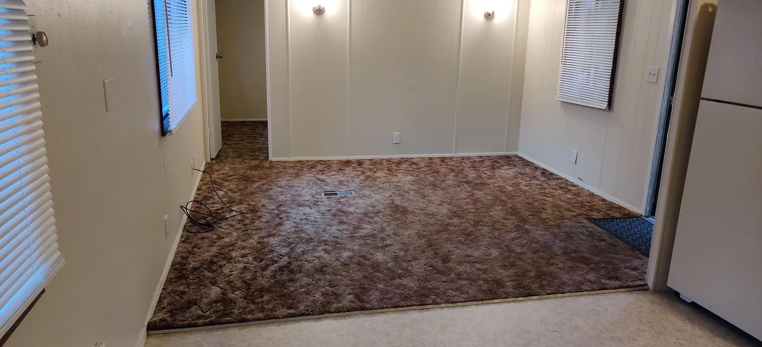 388 N Vista Ter photo 1