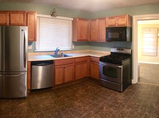 114 W Spruce St, East Rochester, NY 14445