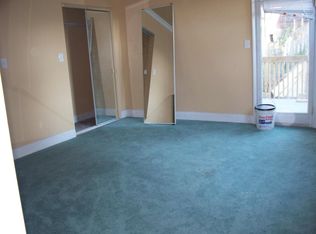 2412 Leticoe St, Pittsburgh, PA 15203