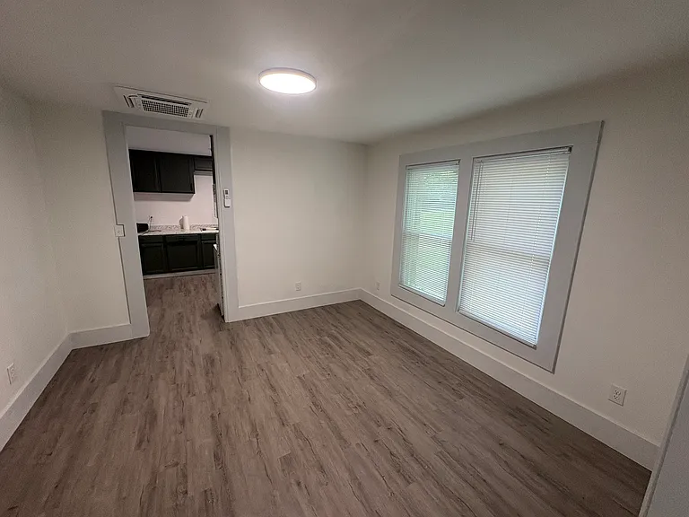 4232 Powerhouse Rd — Photo 3
