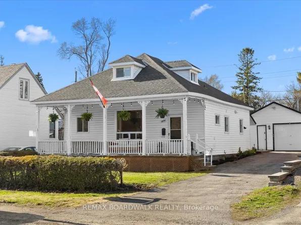 2691 Priscilla St, Ottawa, ON K2B 7E1