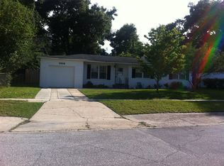 2338 Cedar Shores Cir, Jacksonville, FL 32210