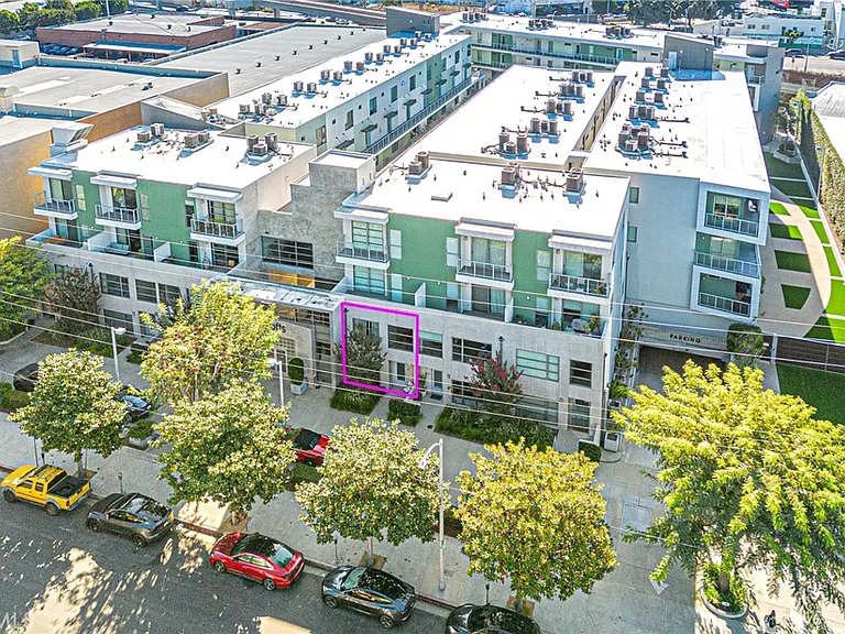 11500 Tennessee Ave #103 — Photo 37