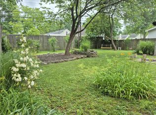 2116 Clays Mill Rd, Lexington, KY 40503