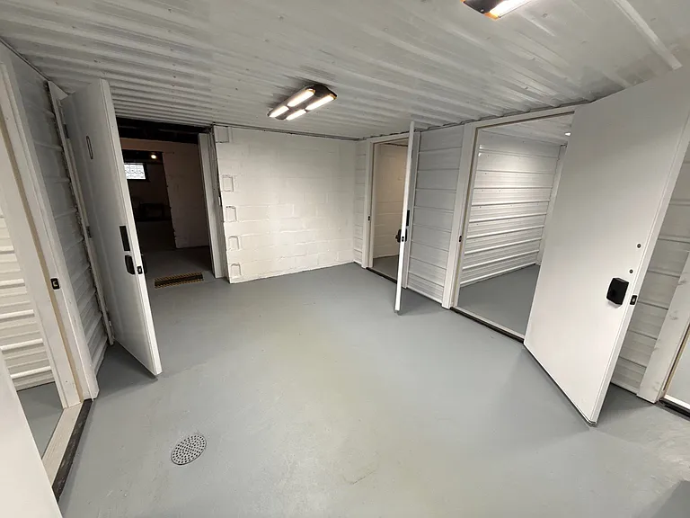 5914 E Washington St #8 — Photo 12
