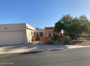 745 S Los Topacios, Green Valley, AZ 85614