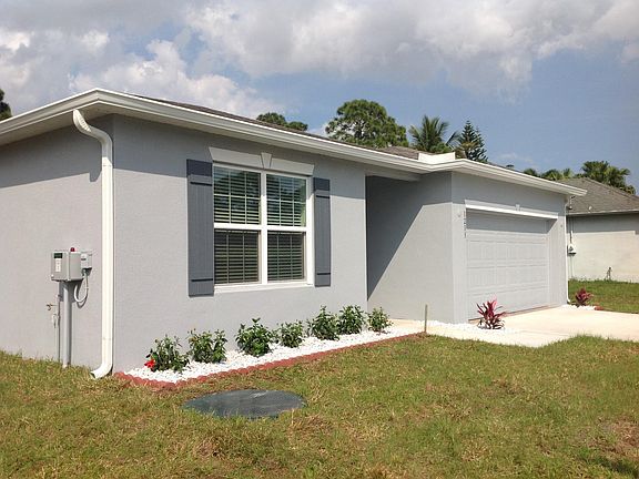 3rd image of 1213 SW Emerald Ave