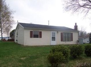 11081 Hahn Park Dr, Big Rapids, MI 49320