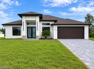 2618 49th St SW, Lehigh Acres, FL 33976