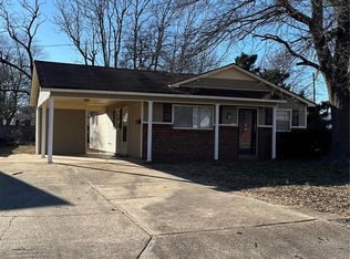 505 S Hopper St, Kennett, MO 63857