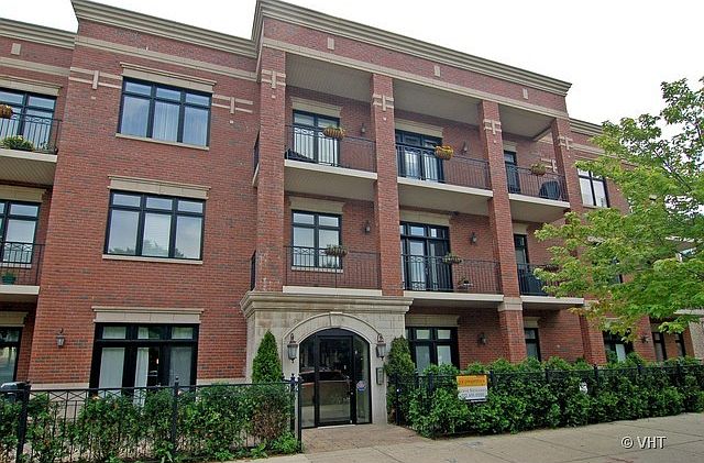 1st image of 4927 N Damen Ave APT 3E