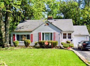 1416 Evergreen Rd, Homewood, IL 60430