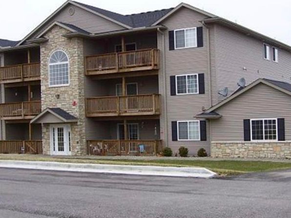 3205 S 16th Ave UNIT 203, Eldridge, IA 52748