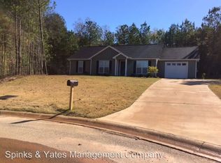 130 Redwood Dr, Lagrange, GA 30240