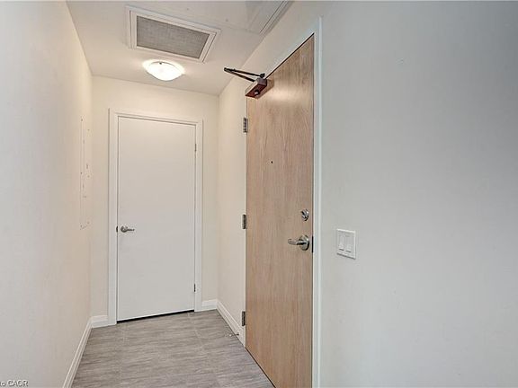 4th image of 60 Charles St W #801