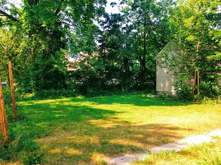 120 Fairbanks St NE #1 — Photo 15