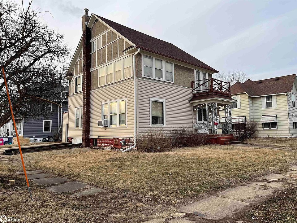 1st image of 421 S Clinton St