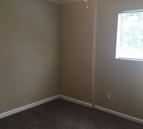 4th image of 100 Lankford Cir APT B3