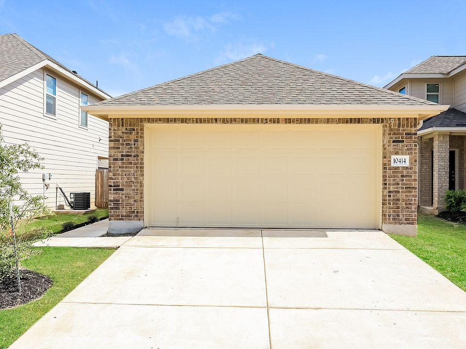 1st image of 10414 Clearwater Way