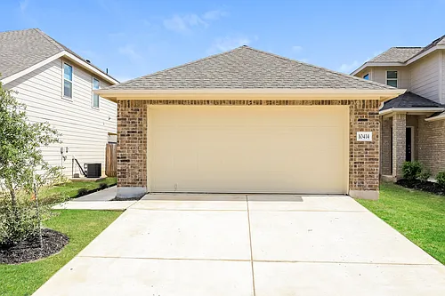 10414 Clearwater Way Photo 1