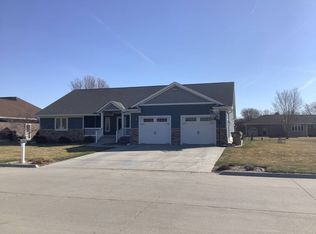 1422 Bruce St, Saint Paul, NE 68873