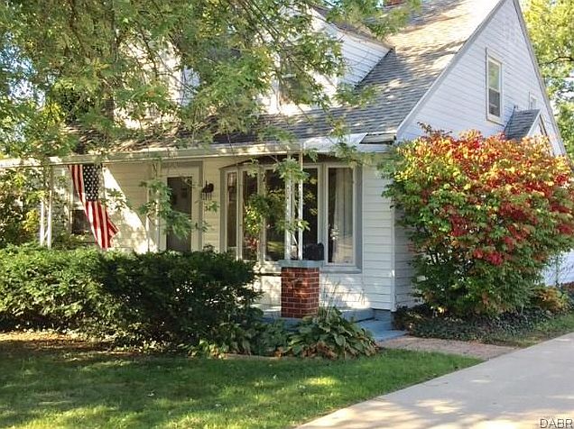 1st image of 3421 Sharon Ave