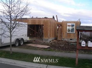 9985 Green Leaf Loop SE, Yelm, WA 98597