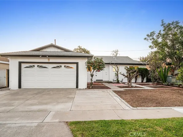 928 S Laurel St, Santa Ana, CA 92704