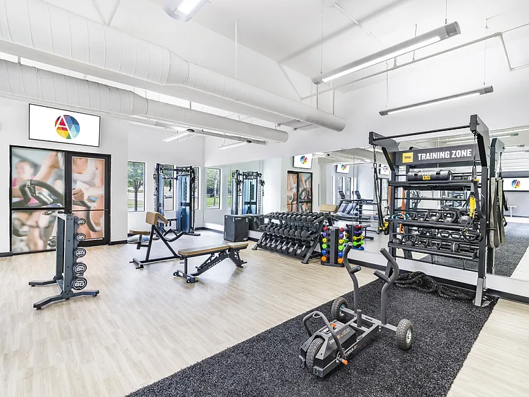 Strength training or stretch and mobility, it's all here.