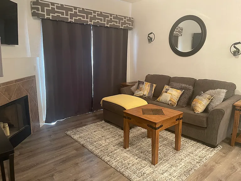 1650 Smoketree Ave S #118 — Photo 6