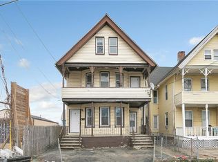 78 Lee Ave, Bridgeport, CT 06605