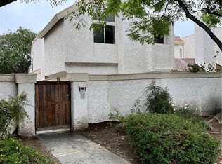 10420 Zelzah Ave UNIT C, Porter Ranch, CA 91326