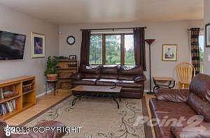 661 W 92nd Ave Anchorage AK-small-003-Li