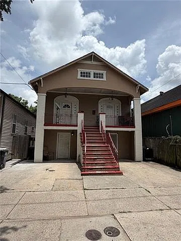 2107 Elysian Fields Ave — Photo 1