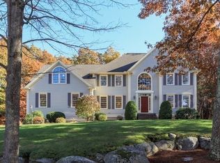 78 Duck Pond Dr, Groton, MA 01450