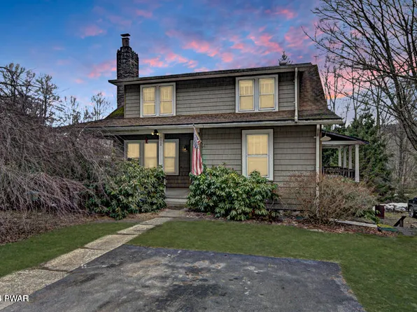 528 S Sterling Rd, South Sterling, PA 18460