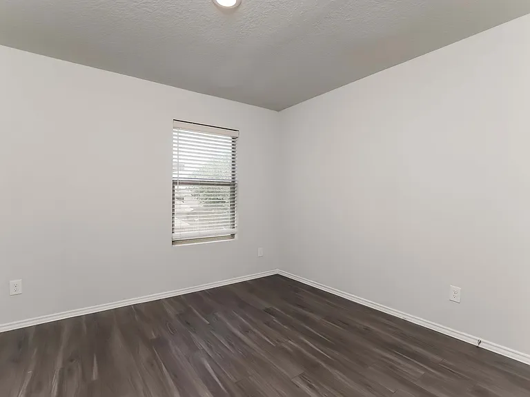 5523 Degan Way — Photo 26
