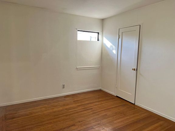 5th image of 26425 Flamingo Ave