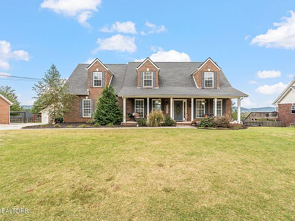 2nd image of 4412 Alder Tree Ln