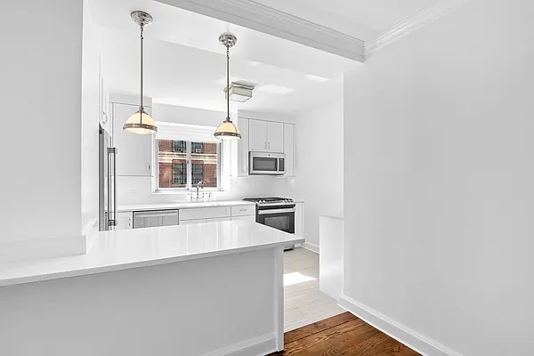 Rented by Rudin Management Company, Inc. | media 12