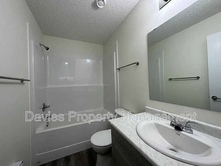 11903 93rd St NW #MAIN — Photo 9
