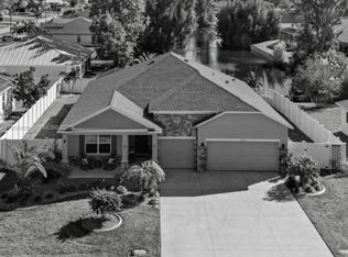 2213 SW 7th Pl, Cape Coral, FL 33991