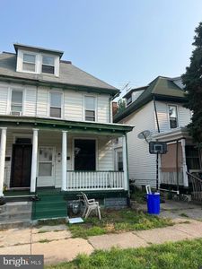 2042 Berryhill St, Harrisburg, PA, 17104