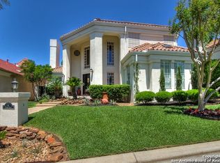 4 Tudor Gln, San Antonio, TX 78257